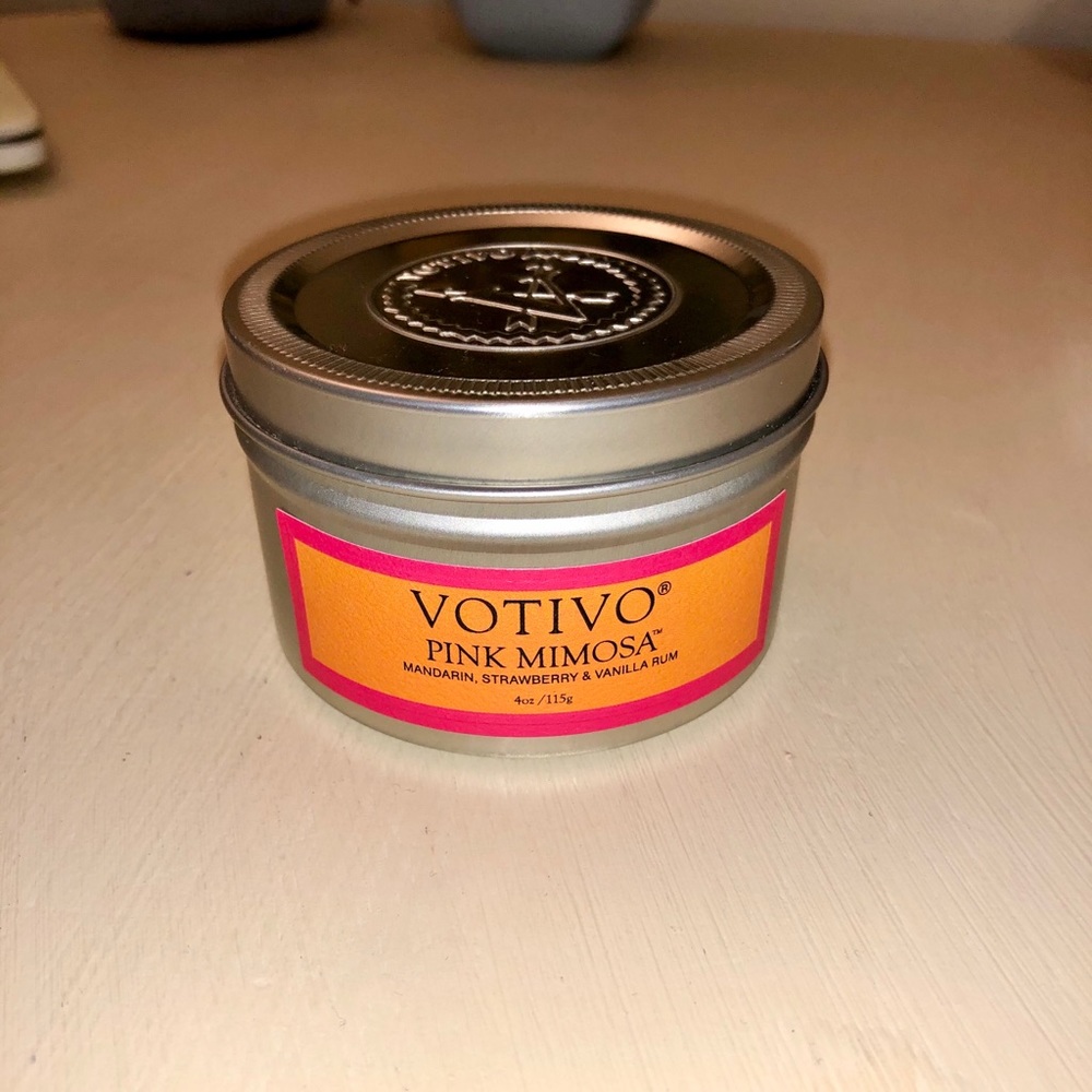 Votivo pink mimosa 4oz candle